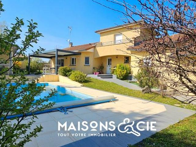 Villa 5 pièces 142 m²