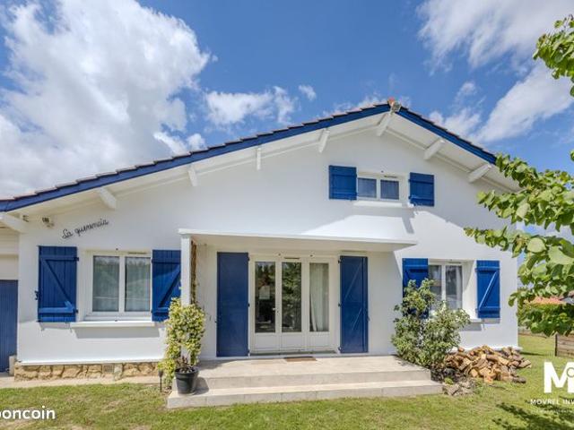 Villa 5 pièces 143 m²