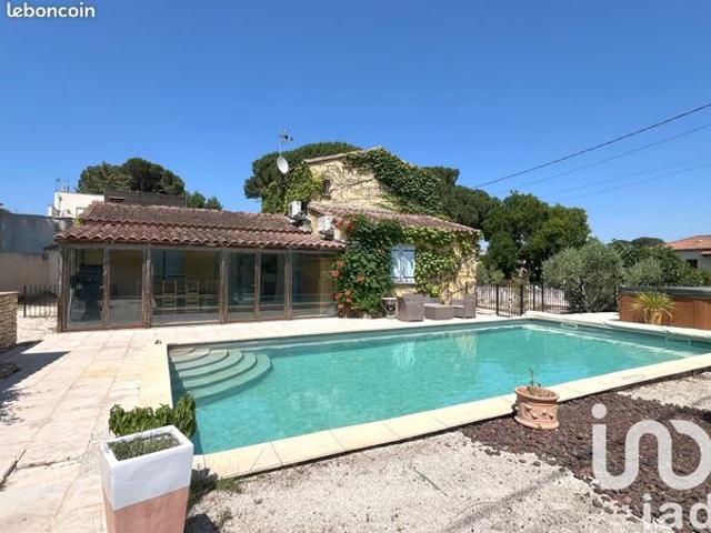 Villa 5 pièces 143 m²