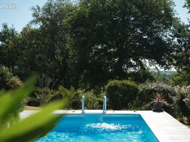 Villa 5 pièces 143 m²