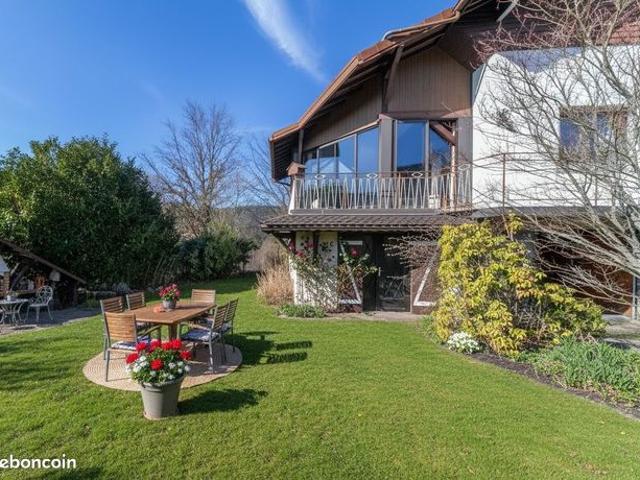 Villa 5 pièces 143 m²