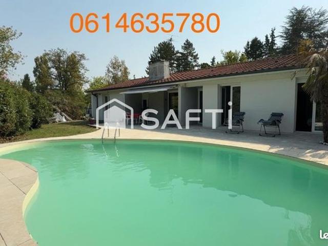 Villa 5 pièces 144 m²