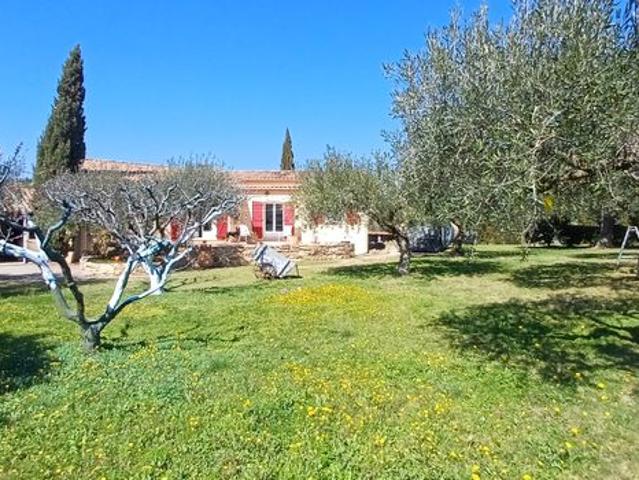 Villa 5 pièces 145 m²