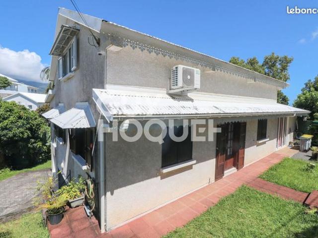 Villa 5 pièces 145 m²