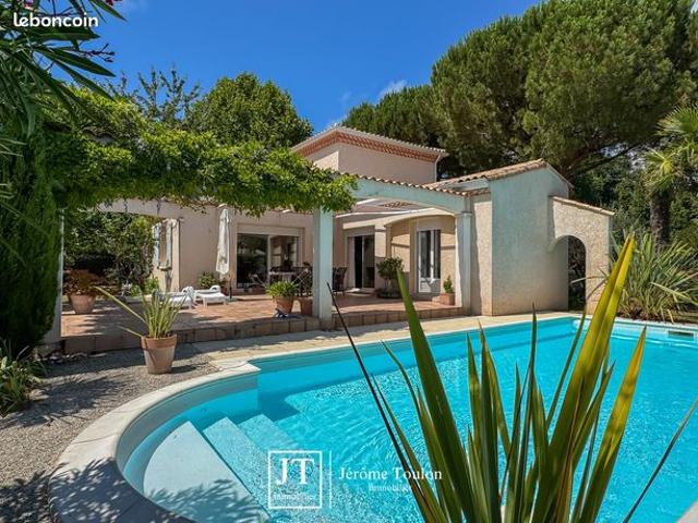 Villa 5 pièces 145 m²