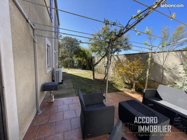 Villa 5 pièces 145 m²