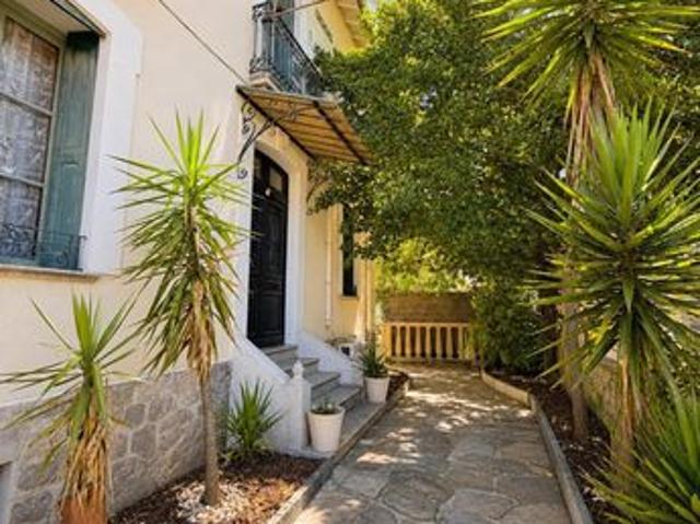 Villa 5 pièces 145 m²