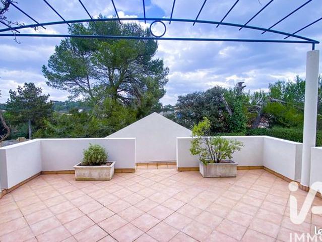 Villa 5 pièces 145 m²