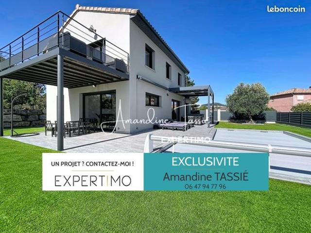 Villa 5 pièces 145 m²
