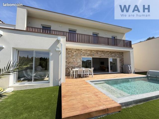 Villa 5 pièces 145 m²