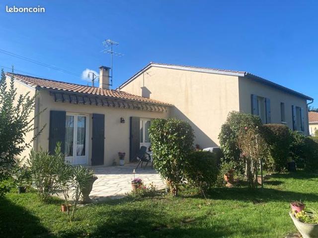 Villa 5 pièces 145 m²