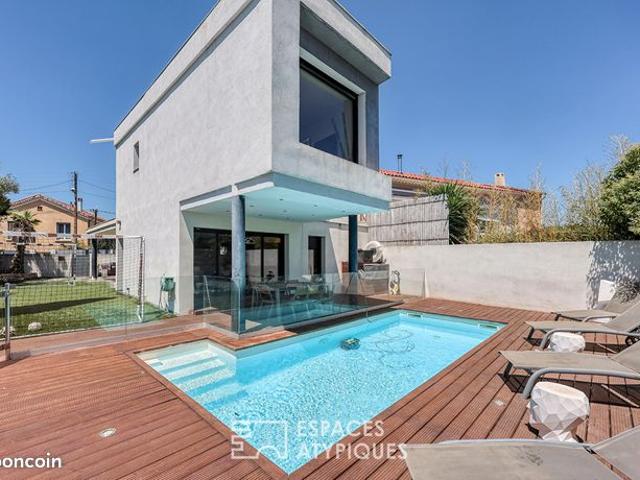Villa 5 pièces 145 m²