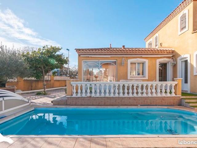 Villa 5 pièces 145 m²