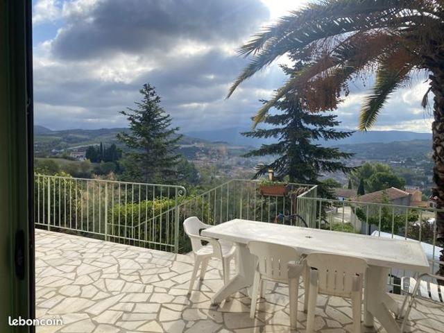 Villa 5 pièces 145 m²