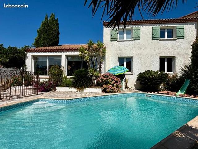 Villa 5 pièces 146 m²