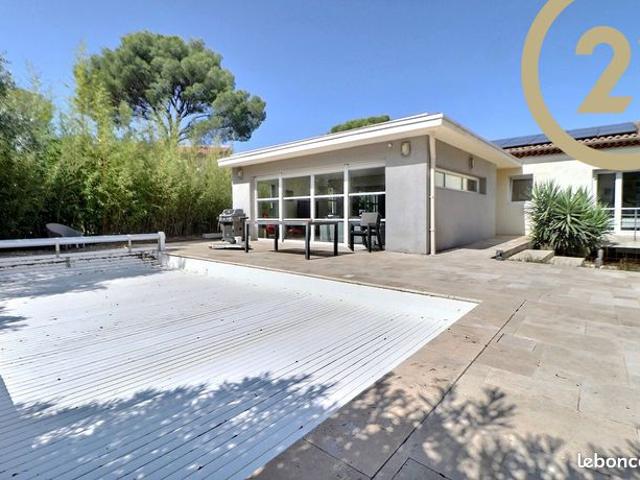 Villa 5 pièces 146 m²