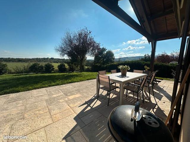 Villa 5 pièces 146 m²