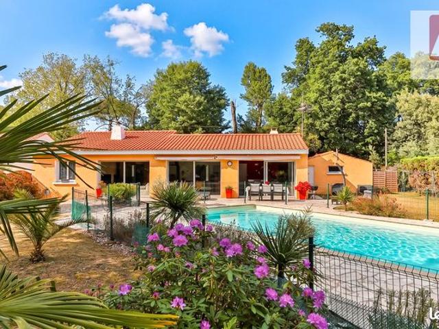 Villa 5 pièces 147 m²