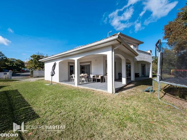 Villa 5 pièces 147 m²