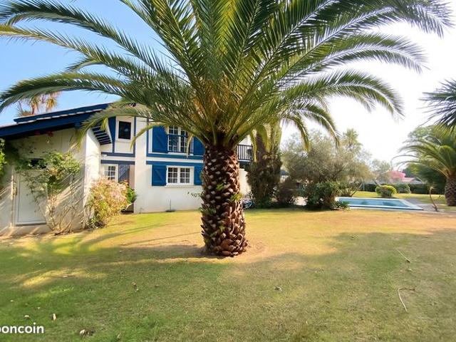 Villa 5 pièces 147 m²