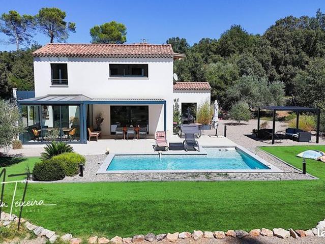 Villa 5 pièces 148 m²