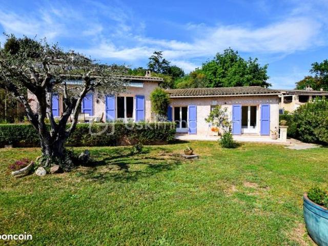 Villa 5 pièces 148 m²