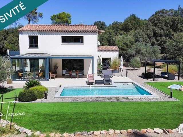 Villa 5 pièces 148 m²