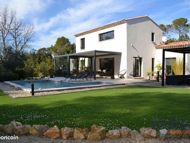 Villa 5 pièces 148 m²