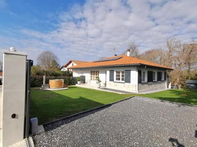 Villa 5 pièces 148 m²