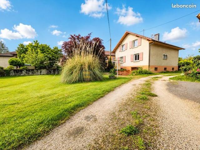 Villa 5 pièces 150 m²