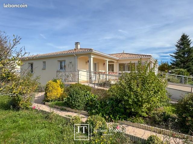 Villa 5 pièces 149 m²