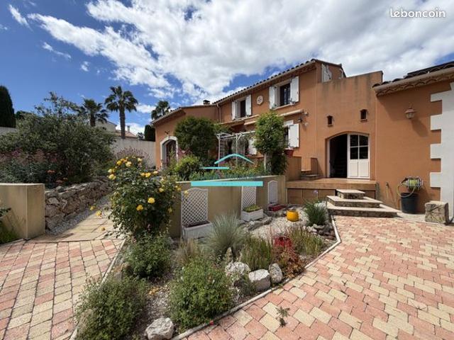 Villa 5 pièces 149 m²