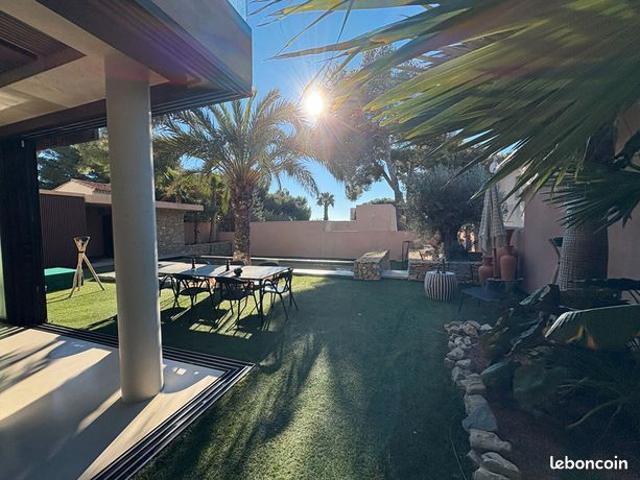 Villa 5 pièces 149 m²