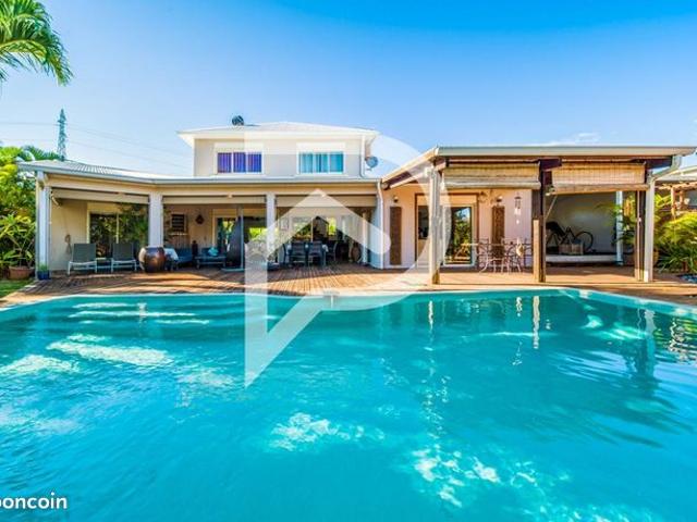 Villa 5 pièces 149 m²