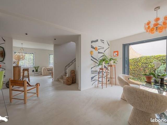 Villa 5 pièces 149 m²