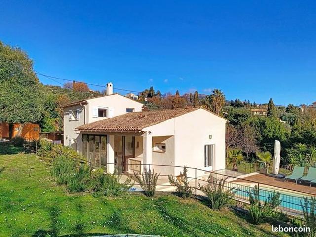 Villa 5 pièces 149 m²