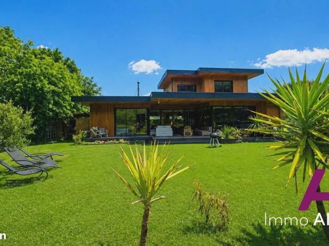 Villa 5 pièces 150 m²