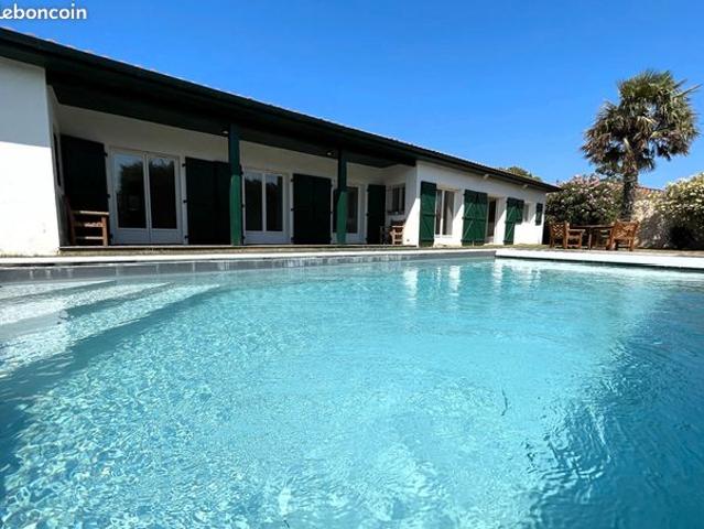 Villa 5 pièces 150 m²
