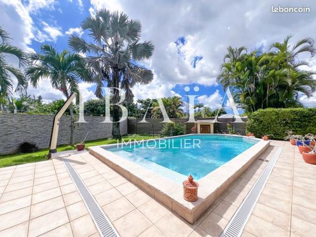 Villa 5 pièces 150 m²