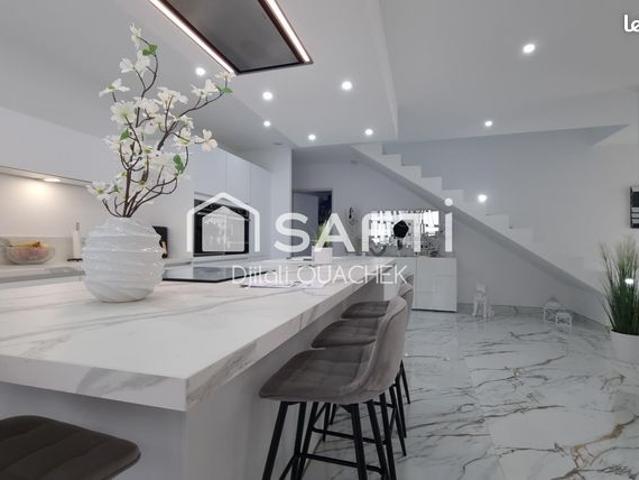 Villa 5 pièces 150 m²