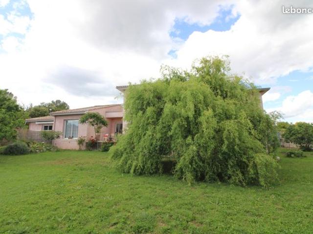 Villa 5 pièces 150 m²