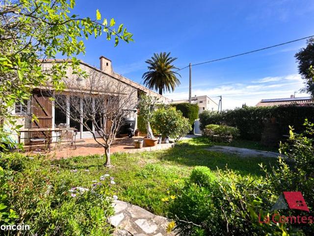 Villa 5 pièces 150 m²