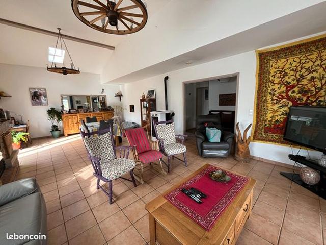 Villa 5 pièces 150 m²