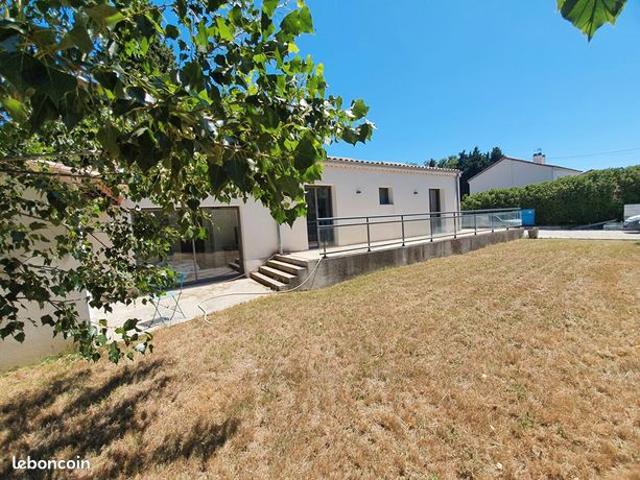 Villa 5 pièces 150 m²
