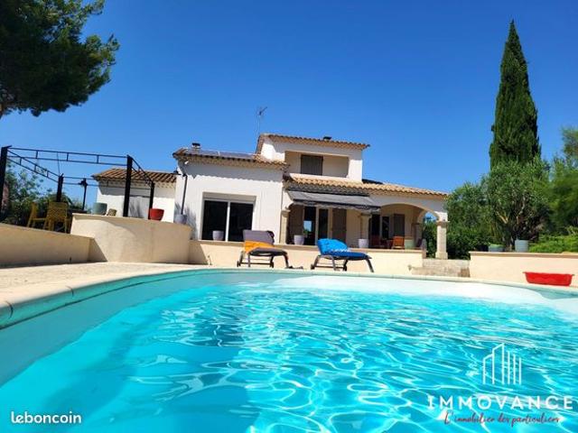 Villa 5 pièces 150 m²