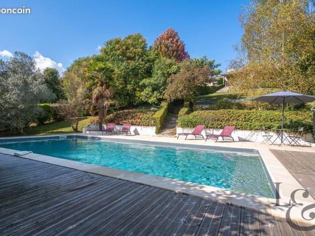 Villa 5 pièces 150 m²