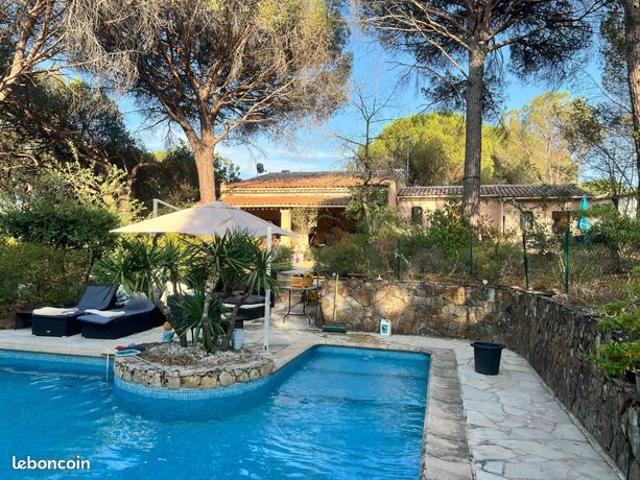 Villa 5 pièces 150 m²