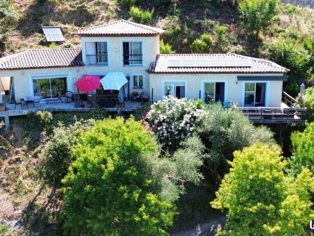 Villa 5 pièces 150 m²