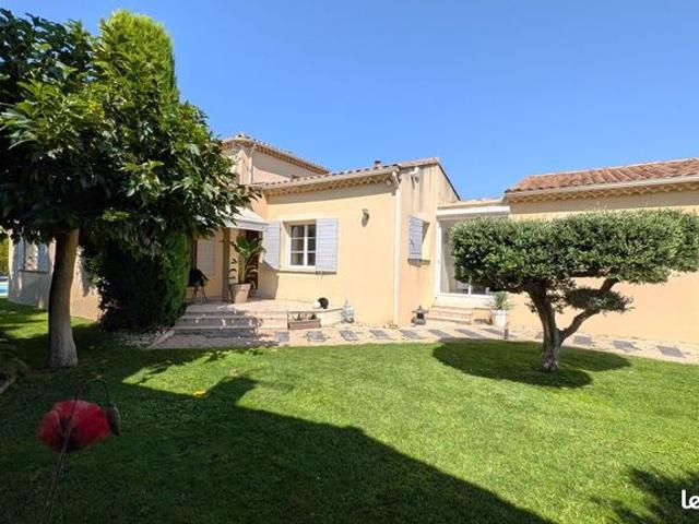 Villa 5 pièces 150 m²