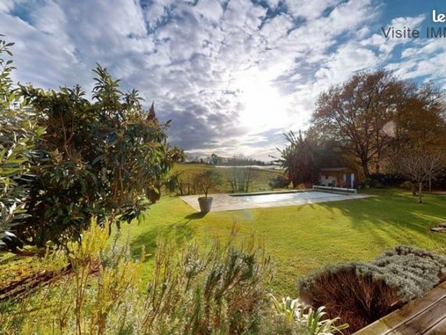 Villa 5 pièces 150 m²